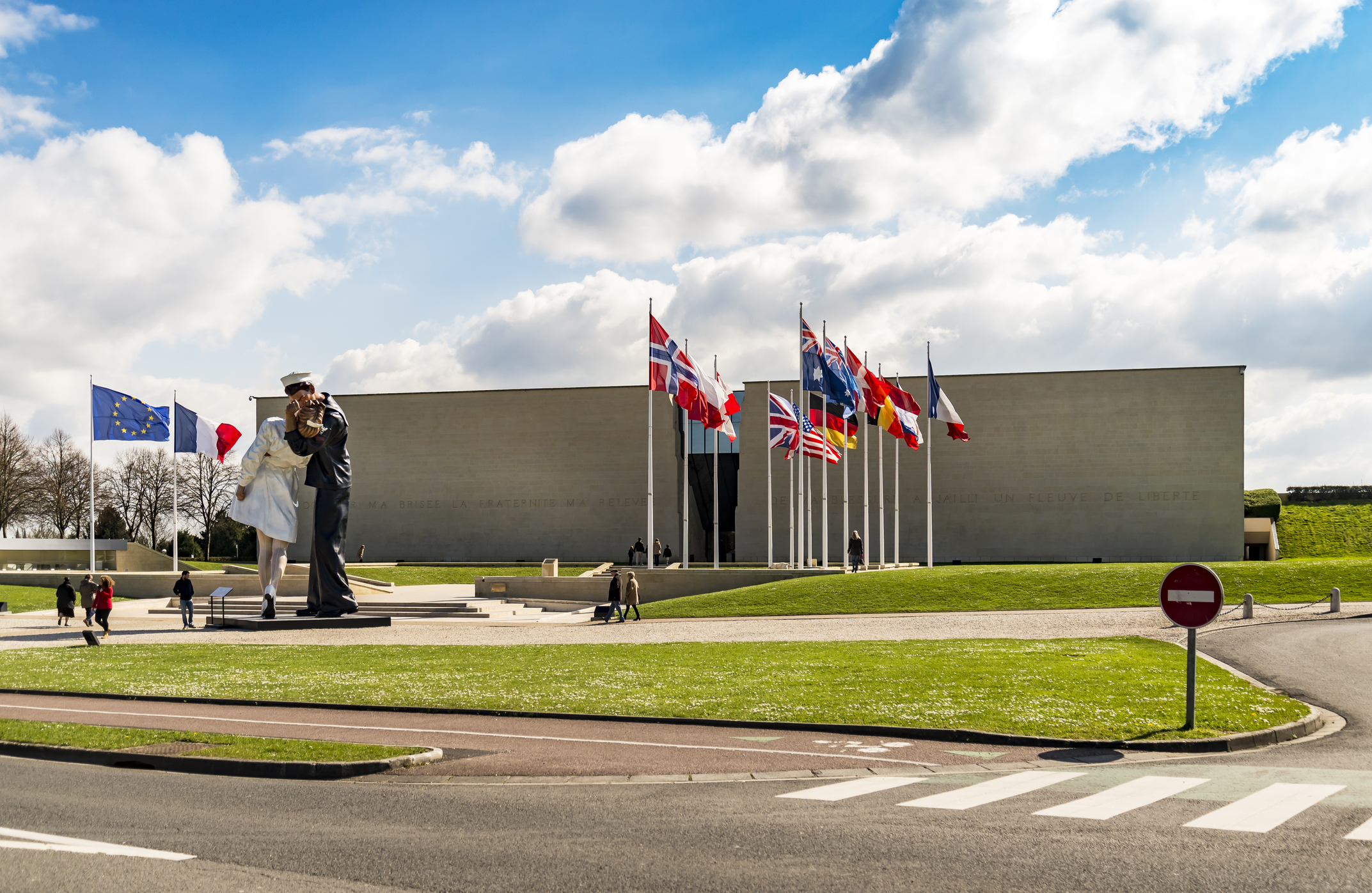 caen-memorial-museum